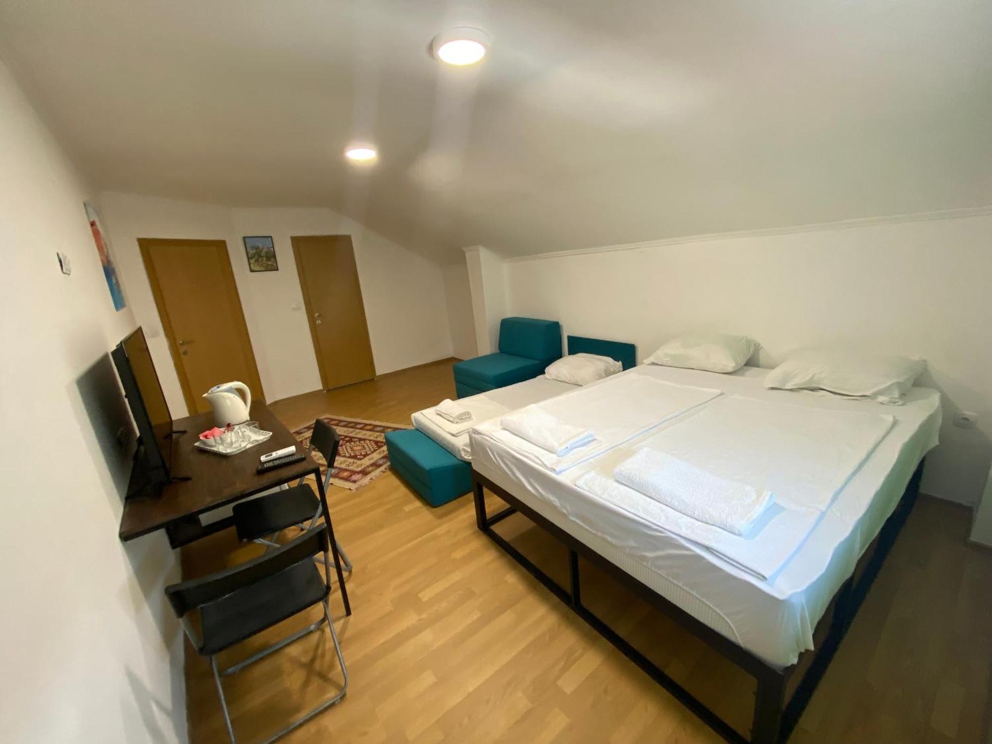 Apple Line Appartments Mostar Exterior photo