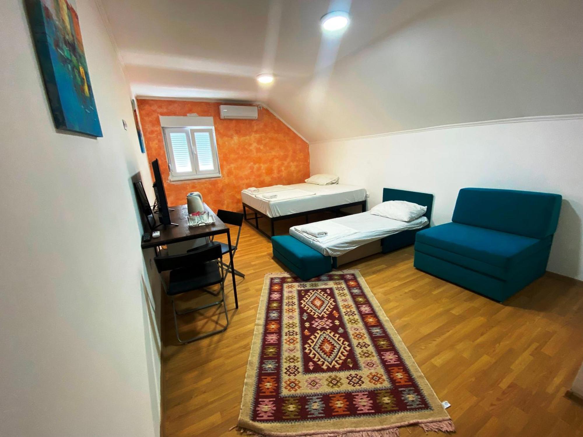 Apple Line Appartments Mostar Exterior photo